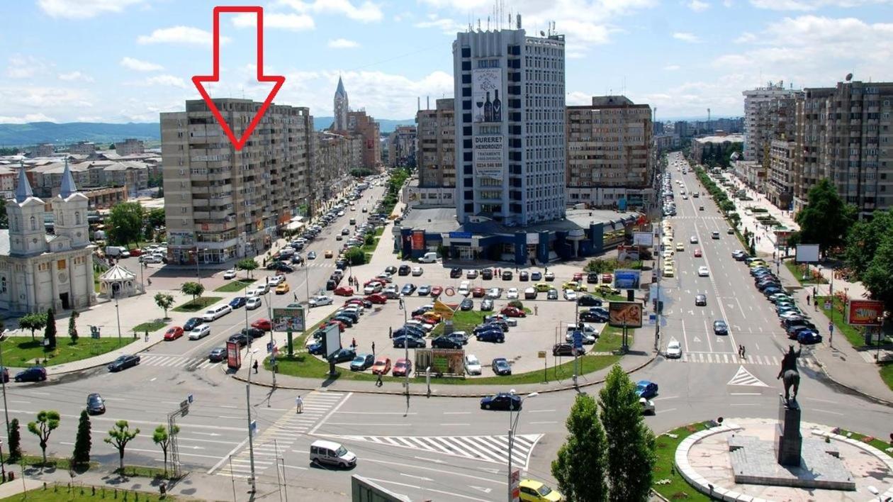 Ultracentral - Apartament Modern - Panoramic View Bacău Exterior foto